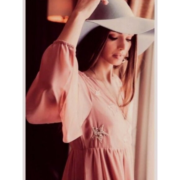 NEW Chaser Beaded Star Long Slit Sleeve Maxi Dress in Rosebud/Dusty Rose, Size M - Picture 9 of 15